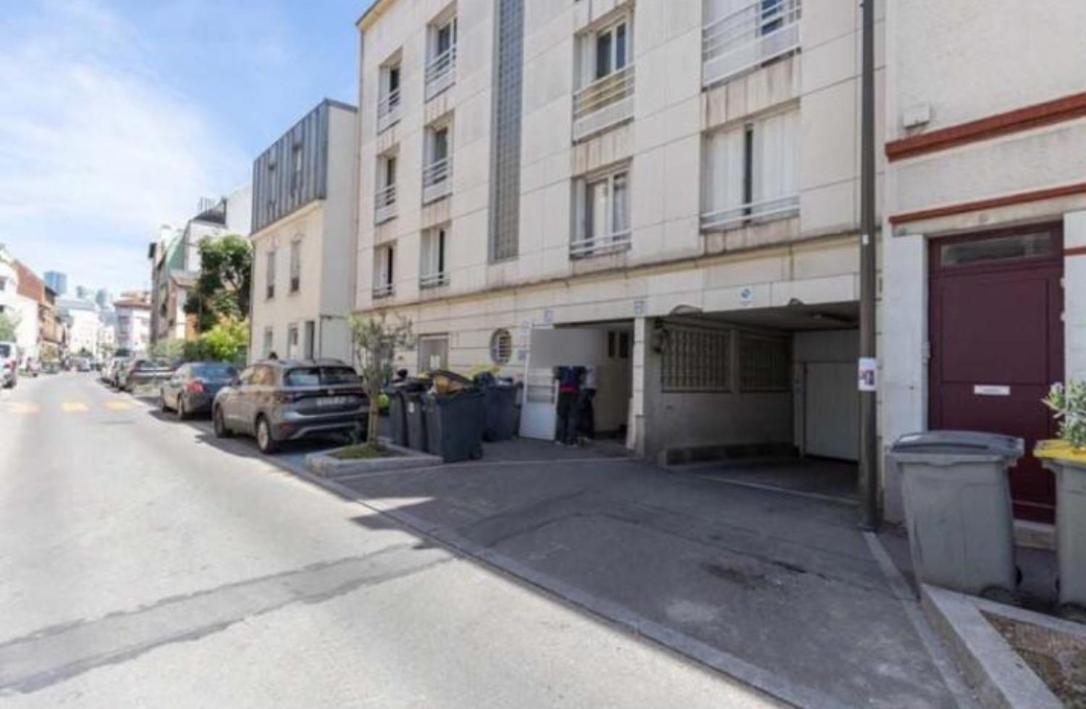 Studio Entierement Equipe A 10 Min De La Defense Suresnes Ngoại thất bức ảnh